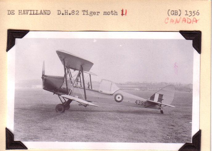 DeHavilland-DH82-2
