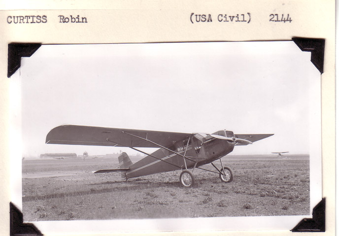 Curtiss-Robin-2